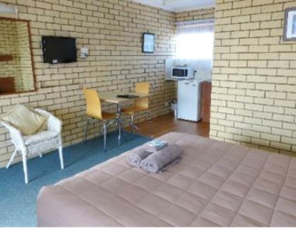 Coastal Comfort Motel Нарума Екстер'єр фото